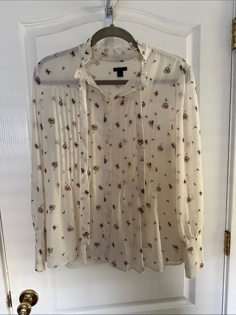 Ann Taylor Cream Floral Pintuck Tie-Neck Blouse